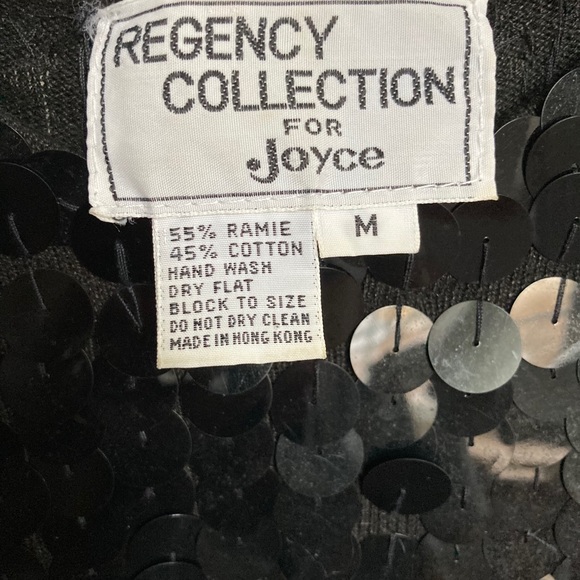 Sequined Sleeveless Top - Picture 3 of 6